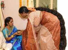 Indian aunty - N