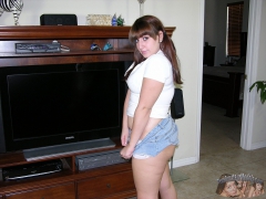 Big Amateur Teen Ass - N
