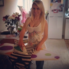 Teen blonde model wannabee - cute tata fan nude selfies - N