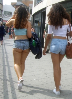 SEXY WIFES - N