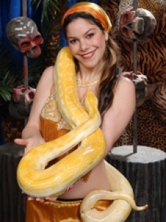 Snakey Girls - N