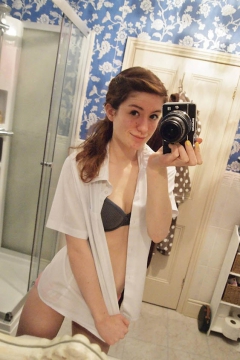 Redhead teen hottie - private bathroom selfie snaps - N