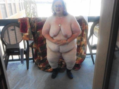 Some random photos of me taken while i was on vacation - N