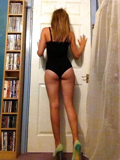 Juicy amateur teen nudes - tight and skinny blonde selfies - N