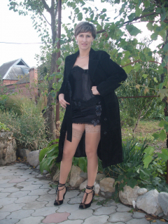 Mature and sexy - N