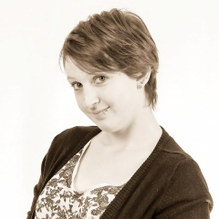 DEVOTE INZEST FOTZEN AUS DER FAMILIE - N