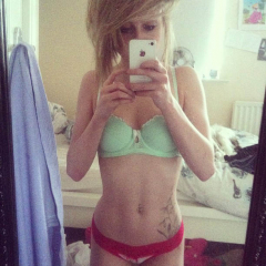 Amateur british blonde teen - girl has daddy issues - N