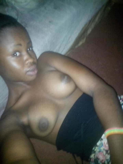 boobs - N