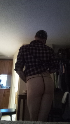Room mates flannel shirt lol - N