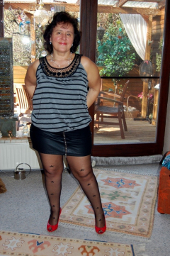 Granny-conny-2 - N