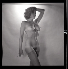 How sexy and attractive women are... (retro) - N