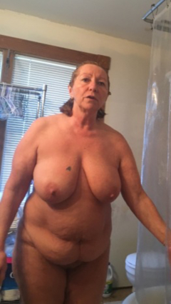 Saggy granny wife - N