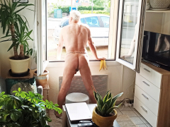 Je mange les bananes par les deux bouts - N