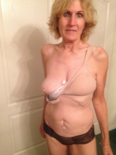 love fucking mom - N