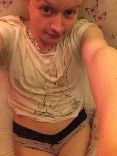 i want a big juicy cock to fill my tight pussy look at my pr - N