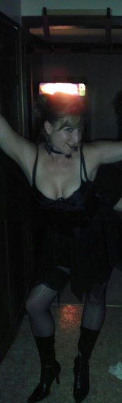 Sexy Wife - N
