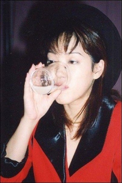 Tasting Cum And Coca Cola - N