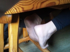 indian feet - N