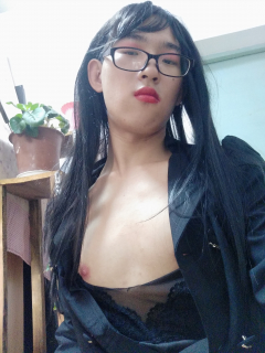 Chinese cross dresser Xiao Zuo takes a selfie - N