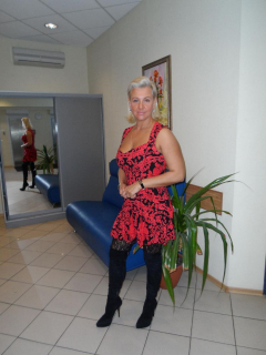 mature and sexy - N