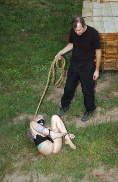 Unclothed Slave - N