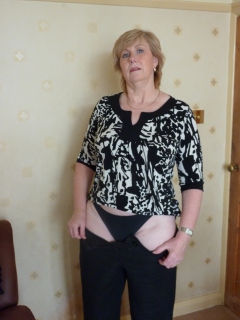 sexy milf stripping - N