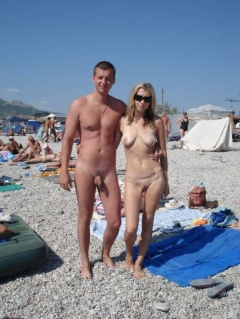 Couple In Love 1 - N