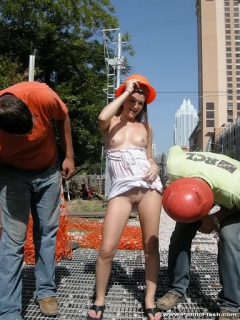 Public Nude 5 - N