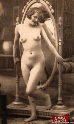 Antique pin babes 3 - N