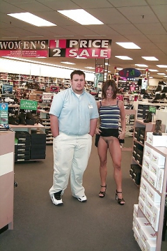 Pussy Shopping 13 - N
