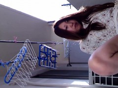 kinky-asian-teens-peeing