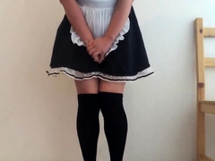 Cute Japanese Maid Pees Herself