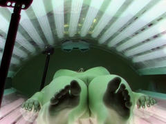 big-tits-teen-in-solarium