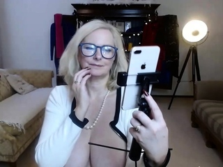 amateur his tall blonde fetish masturbating on live webcam