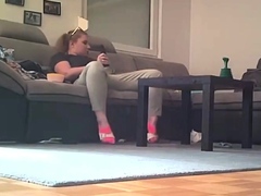 caught-my-mom-masturbating-in-clothes