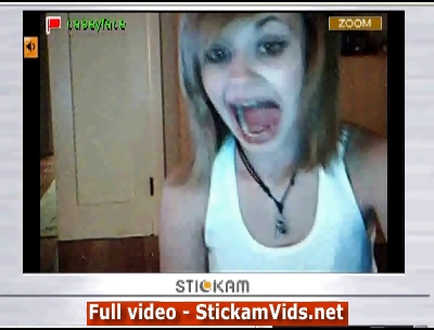Pretty Beauty at DrTuber