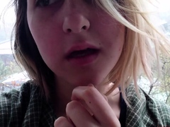 solo-amateur-blonde-teen-homemade-pussy-masturbation