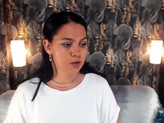 Brunette Solo Webcam Masturbation