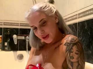 Spy Camera Watches Big Tit Amateur Milf In The Shower