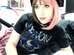 Close up blonde fucked and fingered in her pussy