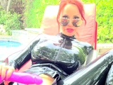 Solo pussy toying redhead close up action