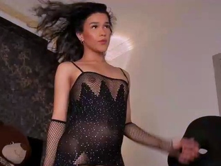 Amateur Solo Shemale Masturbation