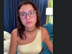 Busty amateur GF webcam solo