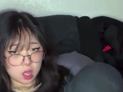 Amateur Asian Webcam Strip Masturbation