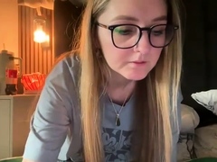 Amateur Blonde Teen Plays Solo with Toy Webcam Porn