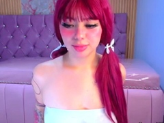 cute-egirl-toys-with-her-wet-pussy